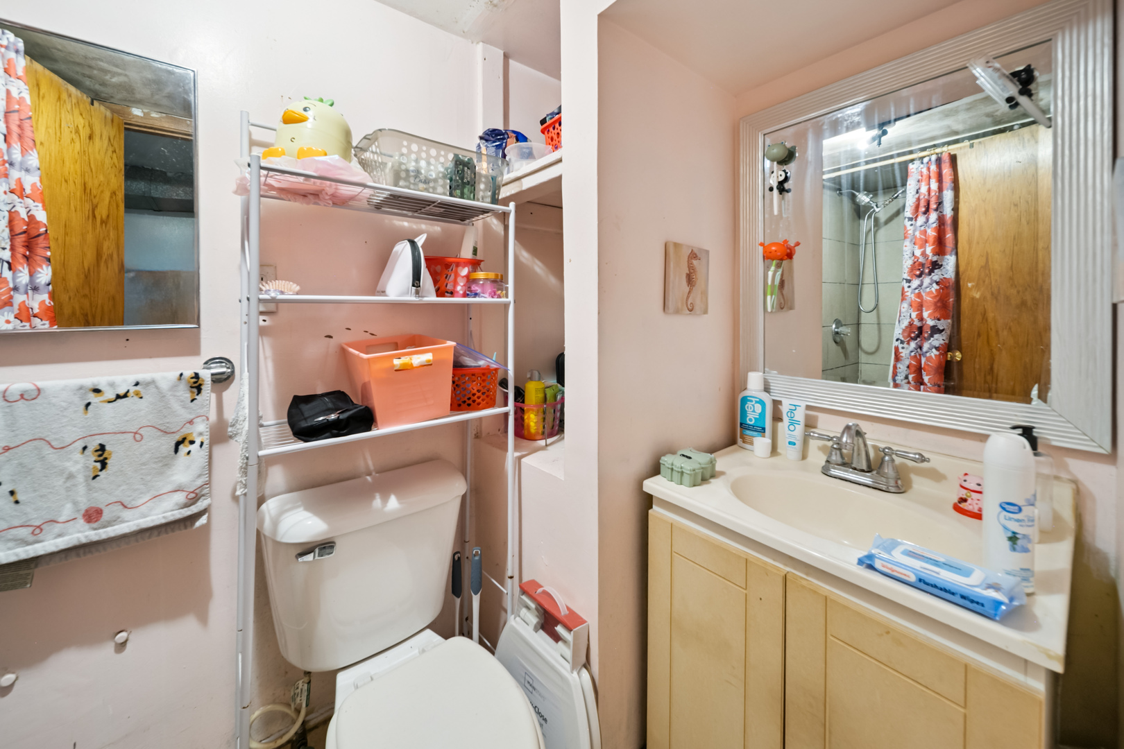 5021 West Nelson Street Chicago IL 60641