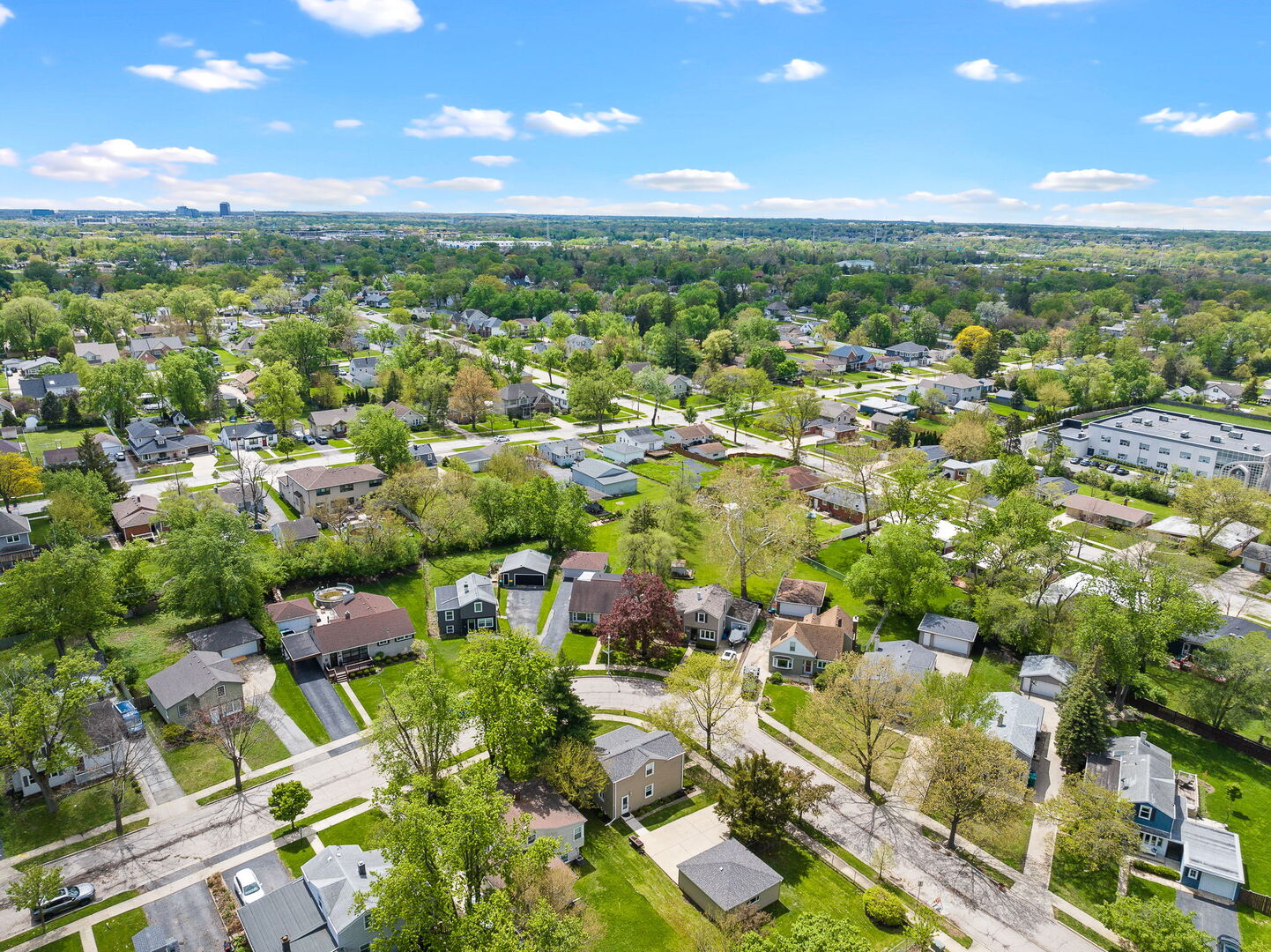 623 South Green Valley Drive Lombard IL 60148