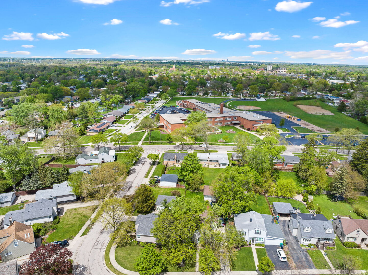 623 South Green Valley Drive Lombard IL 60148