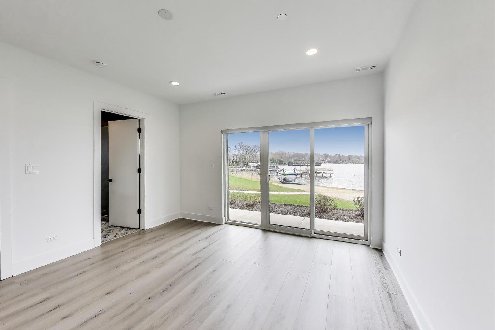 12 Golden Sunset Drive Lake Zurich IL 60047
