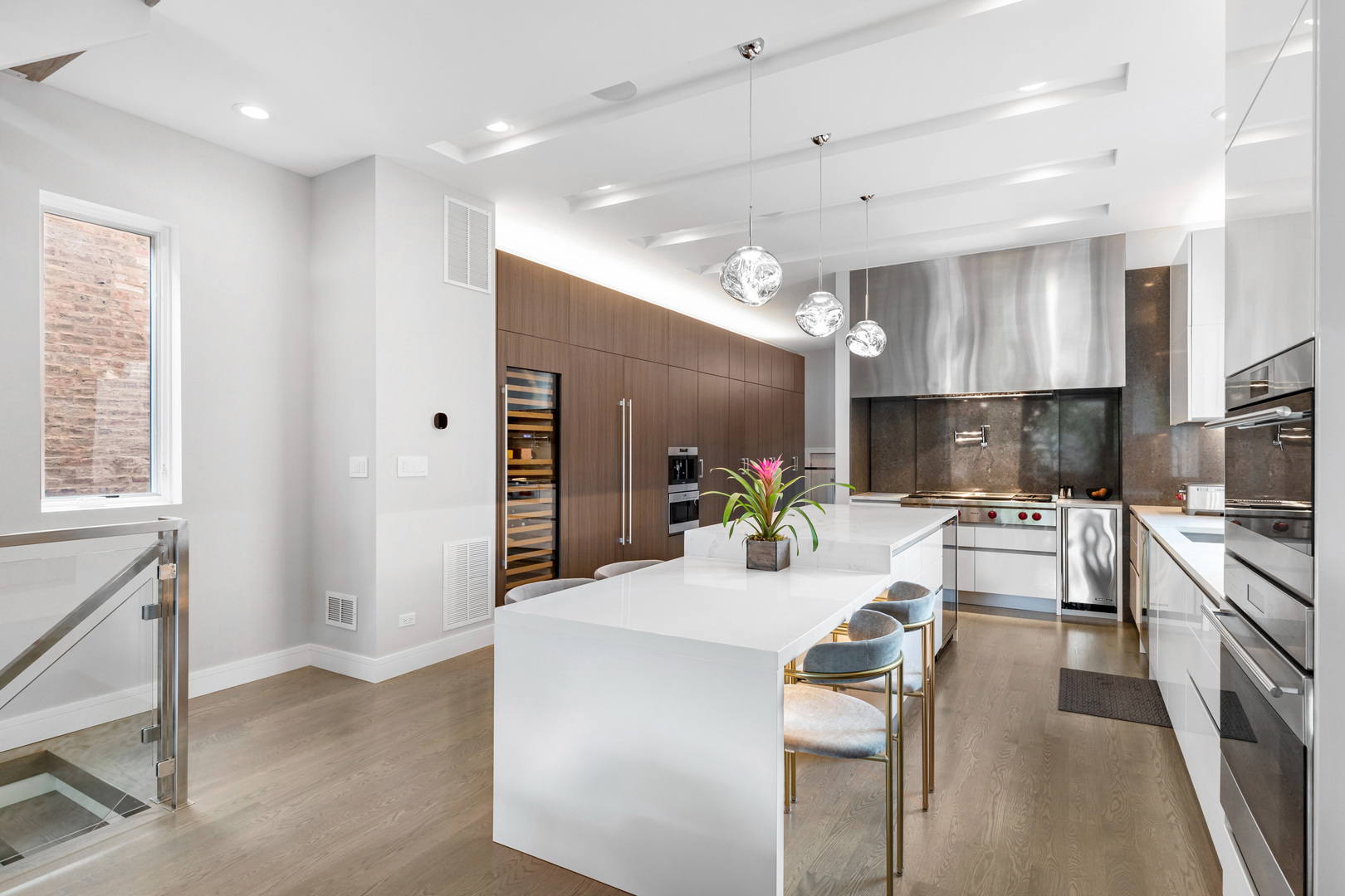 1624 West Pierce Avenue Chicago IL 60622