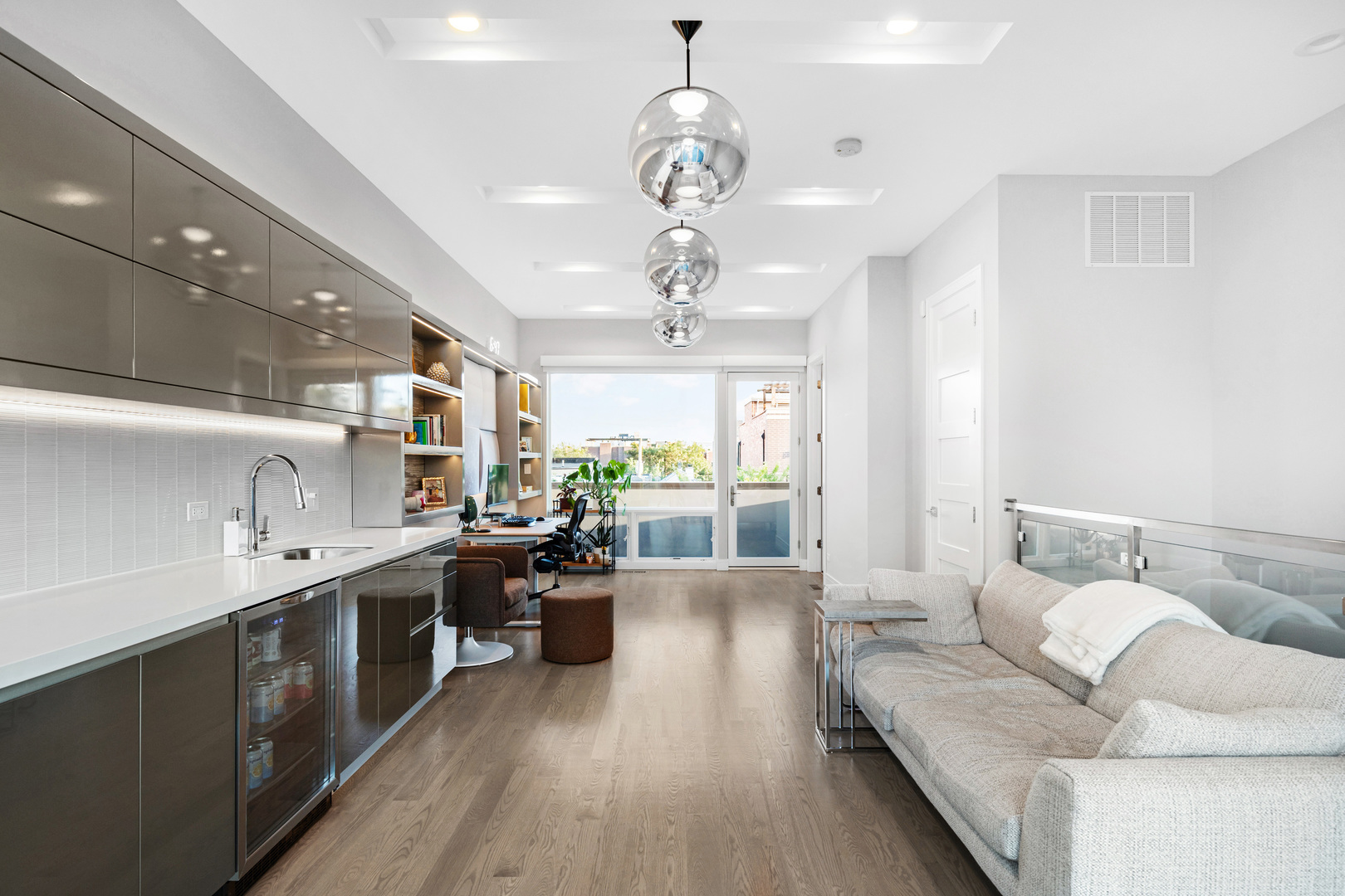 1624 West Pierce Avenue Chicago IL 60622