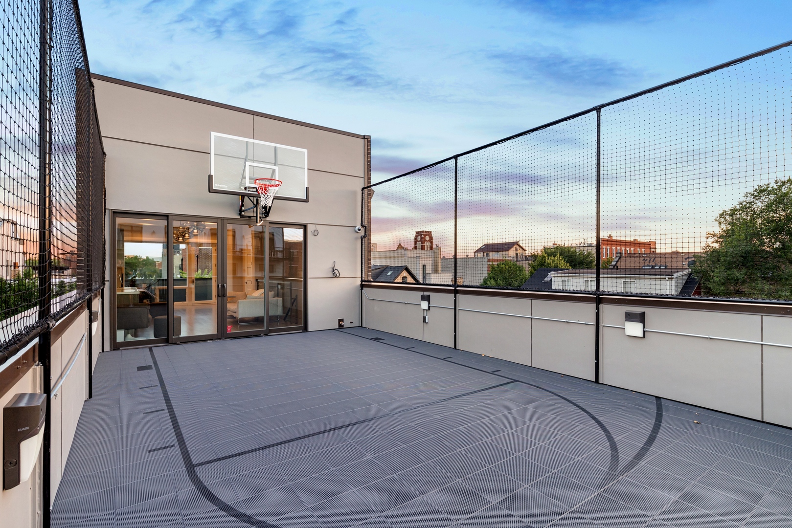 1624 West Pierce Avenue Chicago IL 60622