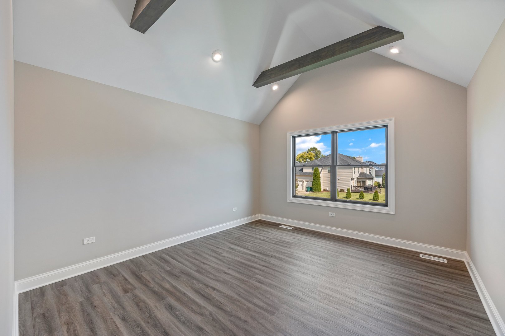1033 Emerald Drive Naperville IL 60540