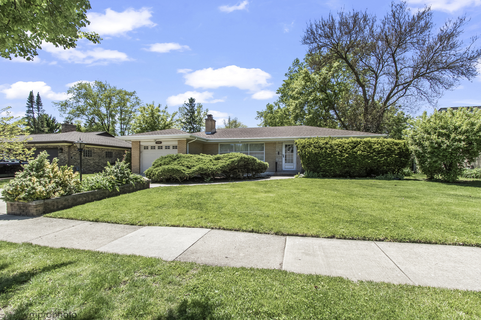 109 West Berkshire Lane Mount Prospect IL 60056