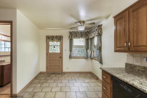 109 West Berkshire Lane Mount Prospect IL 60056