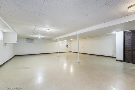 109 West Berkshire Lane Mount Prospect IL 60056