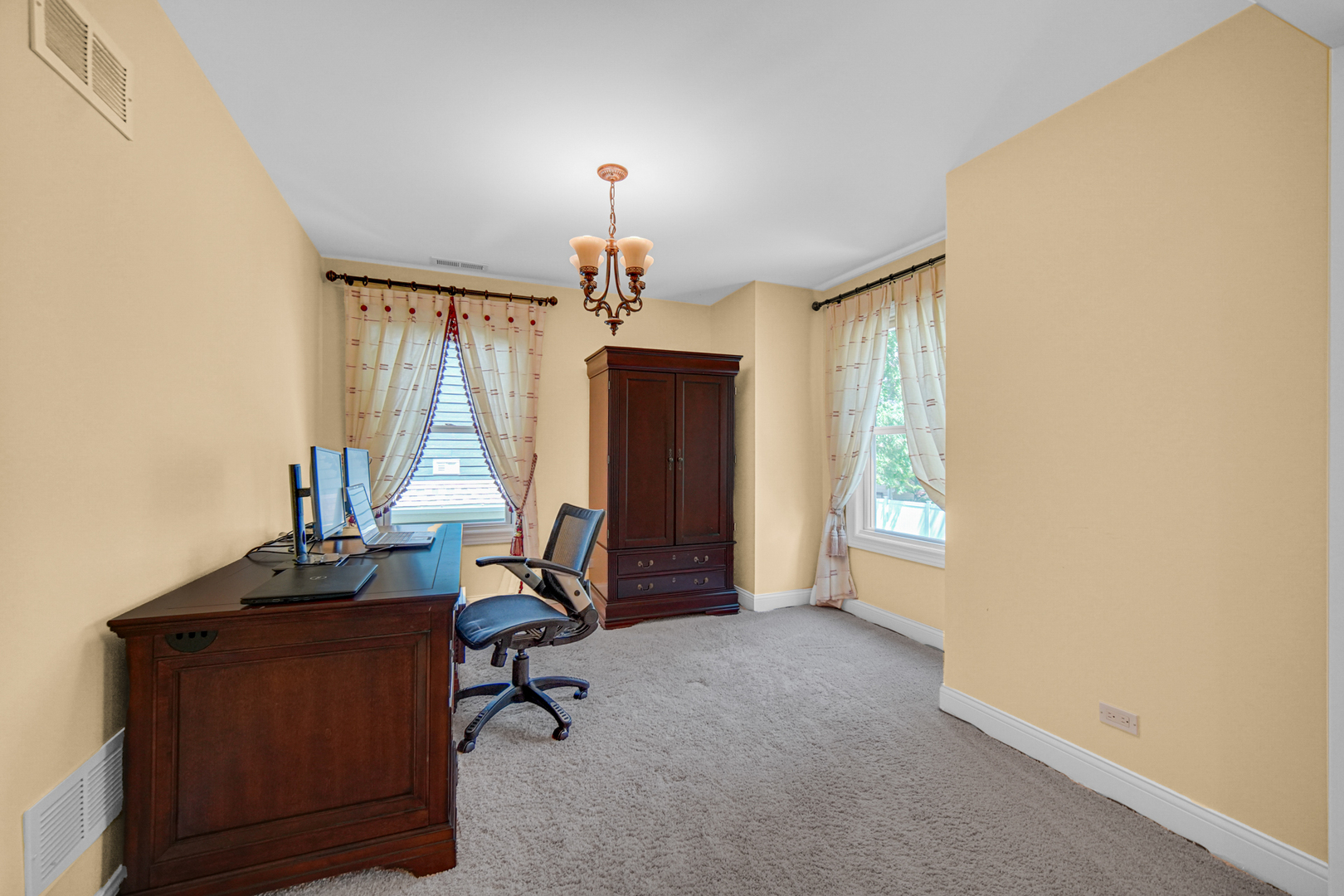 706 Wehrli Drive Naperville IL 60540