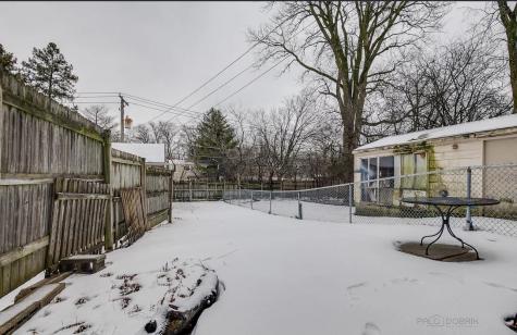 617 Waukegan Road Deerfield IL 60015