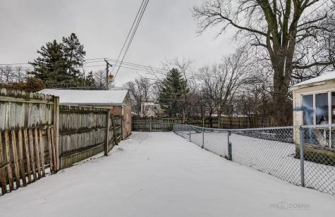 617 Waukegan Road Deerfield IL 60015