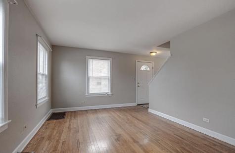 617 Waukegan Road Deerfield IL 60015