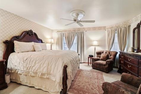 1923 Schomer Court Aurora IL 60505