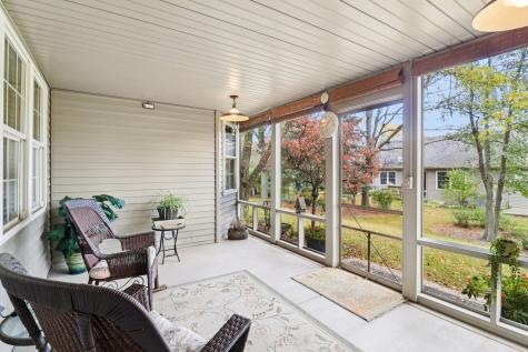 1923 Schomer Court Aurora IL 60505