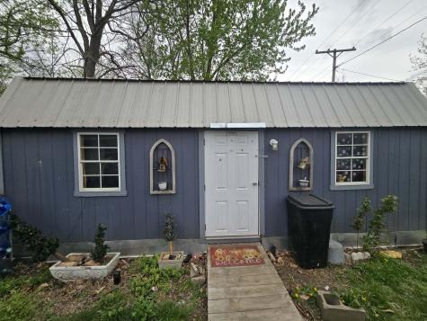 208 West Bryan Street Herrin IL 62948