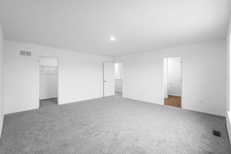 375 Danforth Drive Oswego IL 60543