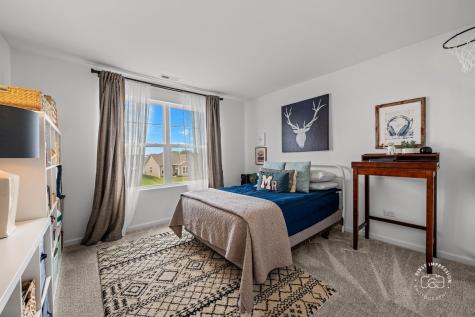 115 Piper Glen Avenue Oswego IL 60543