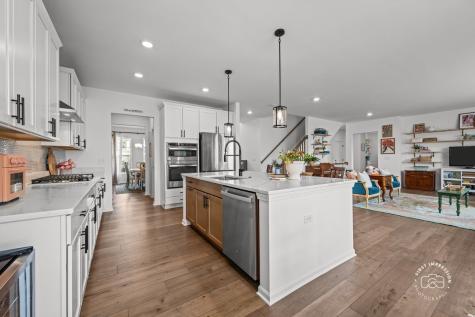 115 Piper Glen Avenue Oswego IL 60543