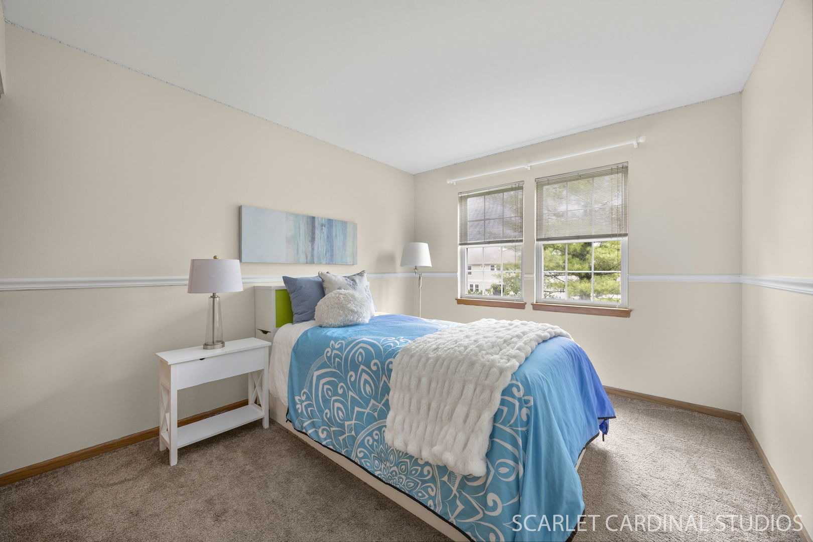 91 Forestview Lane Aurora IL 60502