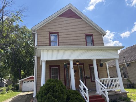1107 North Livingston Street Bloomington IL 61701