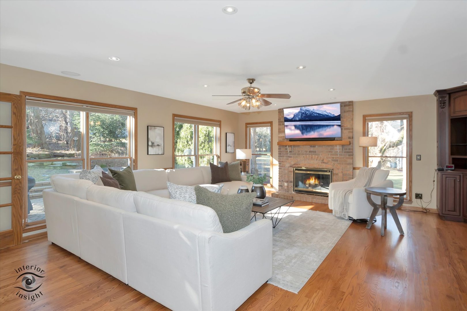 1925 Bending Oaks Court Downers Grove IL 60515