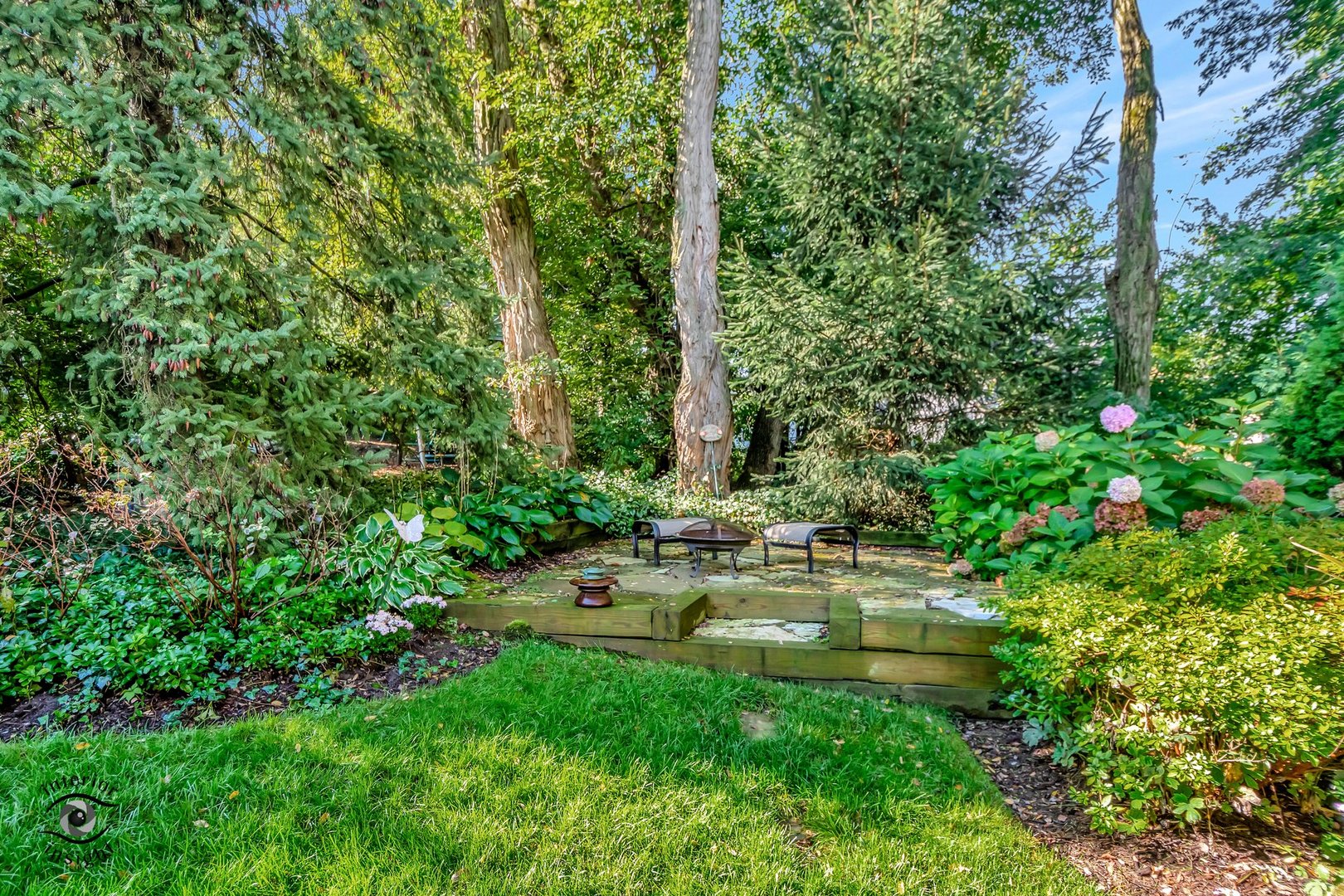 1925 Bending Oaks Court Downers Grove IL 60515