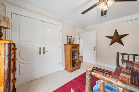 1017 Willow Lane Batavia IL 60510