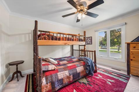 1017 Willow Lane Batavia IL 60510