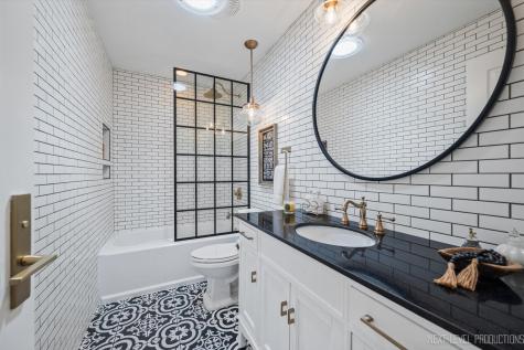 1017 Willow Lane Batavia IL 60510