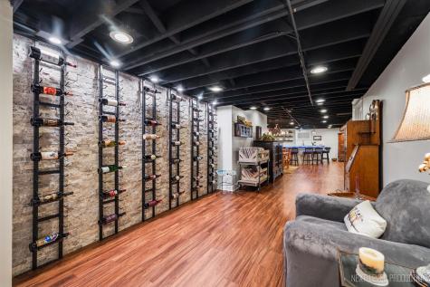 1017 Willow Lane Batavia IL 60510