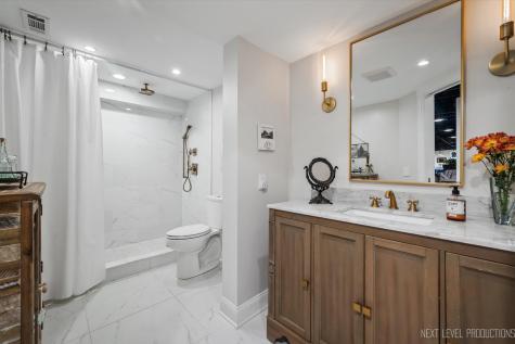 1017 Willow Lane Batavia IL 60510