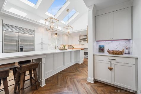 1017 Willow Lane Batavia IL 60510