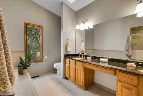 90 Briargate Road Cary IL 60013