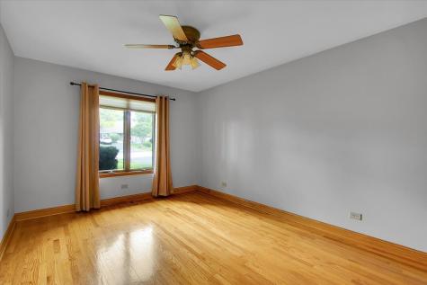 90 Briargate Road Cary IL 60013