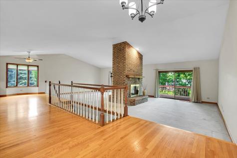 90 Briargate Road Cary IL 60013