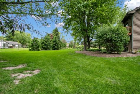 90 Briargate Road Cary IL 60013
