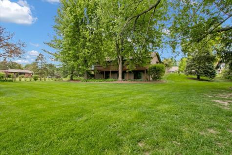 90 Briargate Road Cary IL 60013