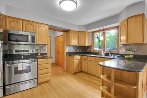 90 Briargate Road Cary IL 60013