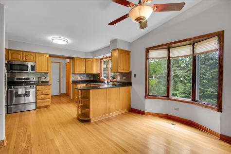 90 Briargate Road Cary IL 60013