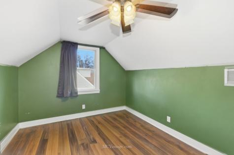 9435 South 78th Avenue Hickory Hills IL 60457