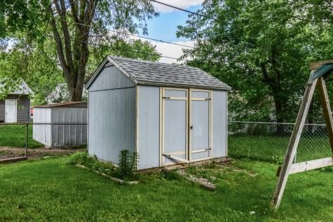 1205 North Nixon Drive Pontiac IL 61764