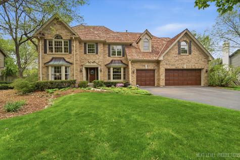 1005 Stonehedge Road St. Charles IL 60174