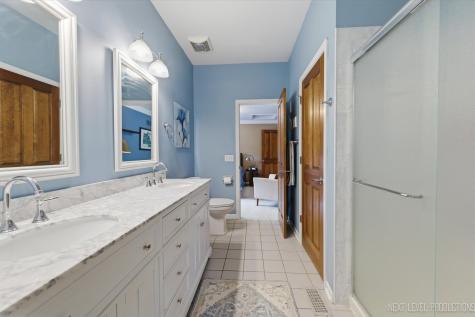 1005 Stonehedge Road St. Charles IL 60174
