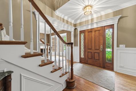 1005 Stonehedge Road St. Charles IL 60174