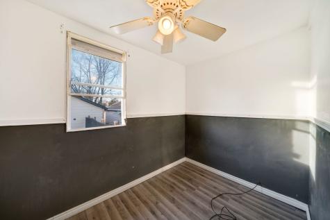 14446 Des Plains Street Harvey IL 60426