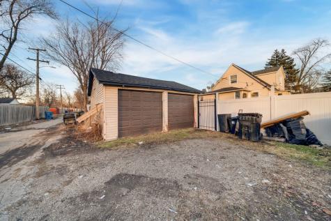 14446 Des Plains Street Harvey IL 60426