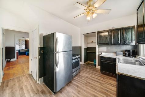14446 Des Plains Street Harvey IL 60426