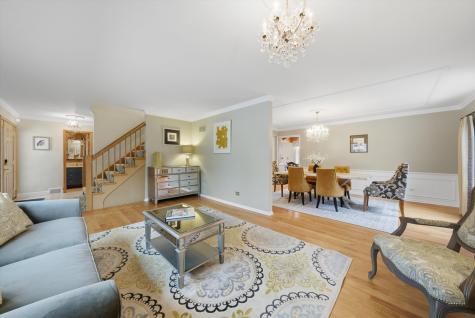 320 West Russell Street Barrington IL 60010