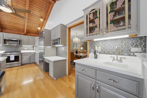 320 West Russell Street Barrington IL 60010