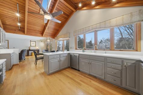 320 West Russell Street Barrington IL 60010