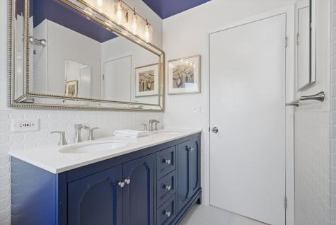 320 West Russell Street Barrington IL 60010